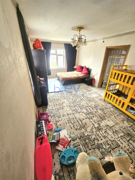 Satış 5 otaqlı Həyət evi  3m², Bakı