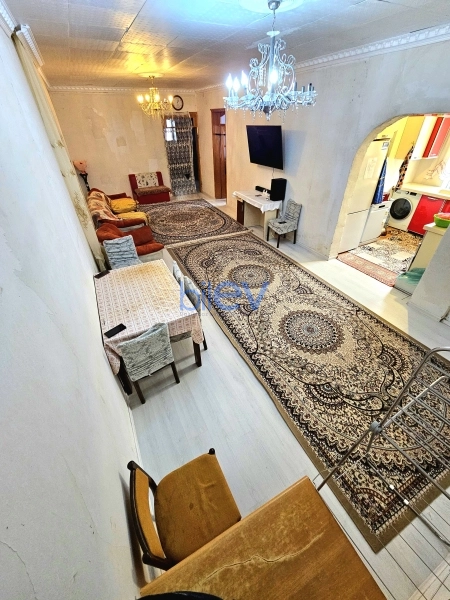 Satış 5 otaqlı Həyət evi  300m², Bakı