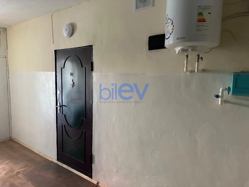 Satış 3 otaqlı Köhnə Tikili bina evi  43m², Bakı