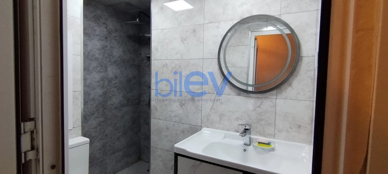 Satış 2 otaqlı Köhnə Tikili bina evi  45m², Bakı