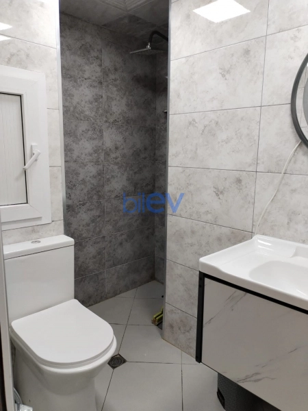 Satış 2 otaqlı Köhnə Tikili bina evi  45m², Bakı