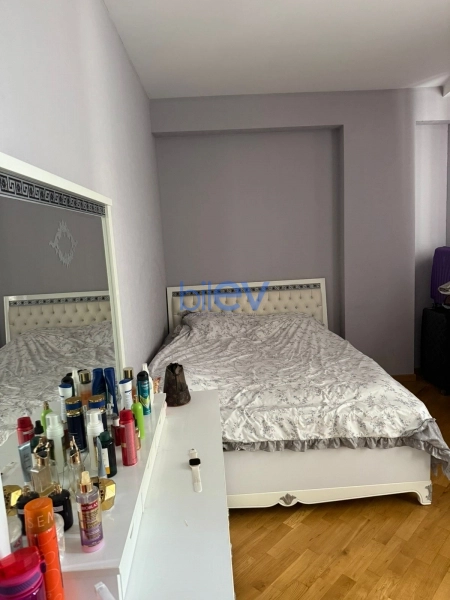 Satış 2 otaqlı Yeni Tikili bina evi  81m², Bakı