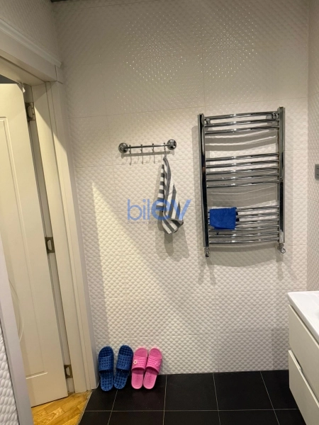 Satış 2 otaqlı Yeni Tikili bina evi  81m², Bakı