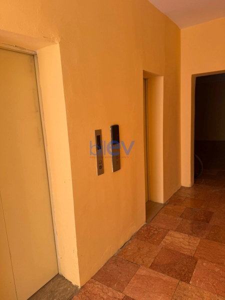 Satış 2 otaqlı Yeni Tikili bina evi  81m², Bakı