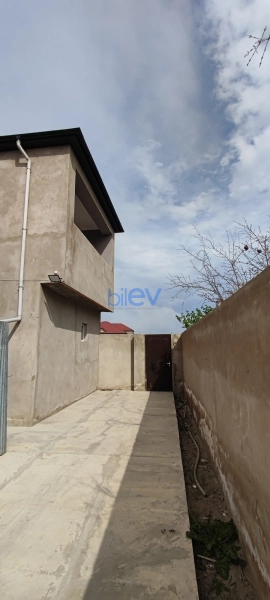 Aylıq Kirayə 3 otaqlı Həyət evi  100m², Bakı