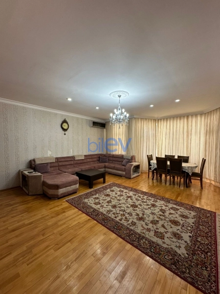 Satış 3 otaqlı Yeni Tikili bina evi  152m², Bakı