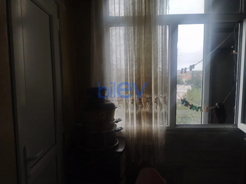 Satış 1 otaqlı Köhnə Tikili bina evi  25m², Bakı