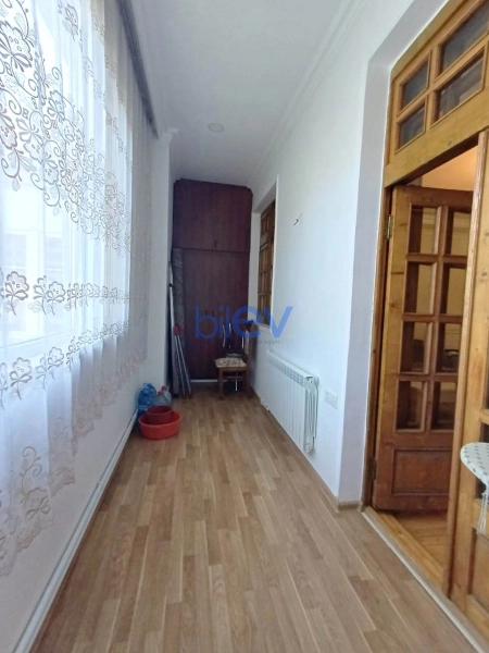Aylıq Kirayə 2 otaqlı Köhnə Tikili bina evi  60m², Bakı