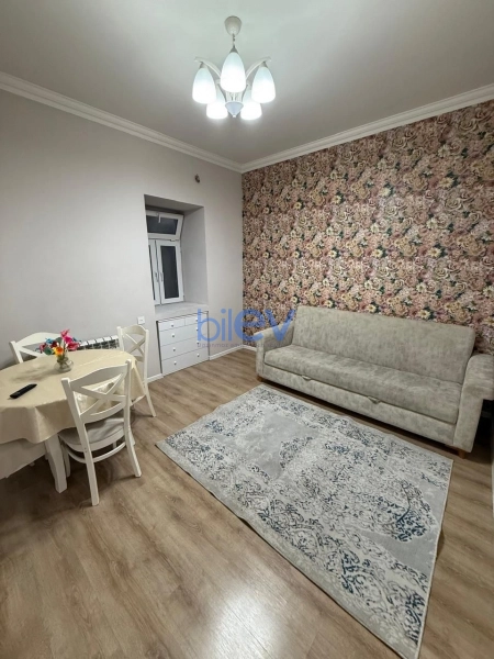 Satış 2 otaqlı Köhnə Tikili bina evi  39m², Bakı