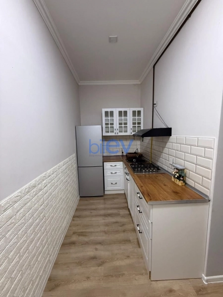 Satış 2 otaqlı Köhnə Tikili bina evi  39m², Bakı