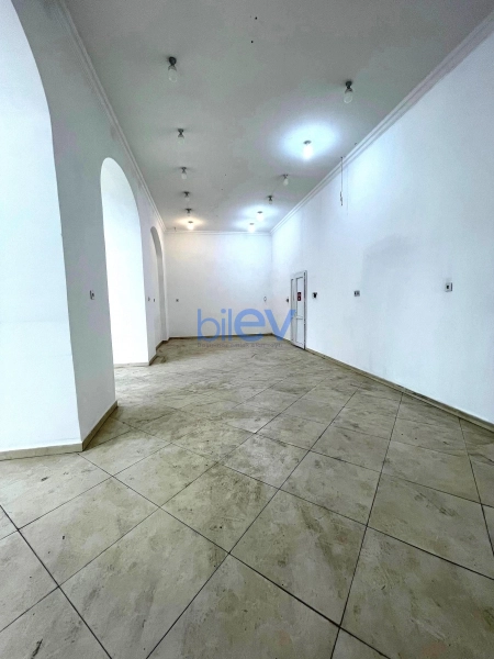 Aylıq Kirayə 2 otaqlı Obyekt  150m², Bakı
