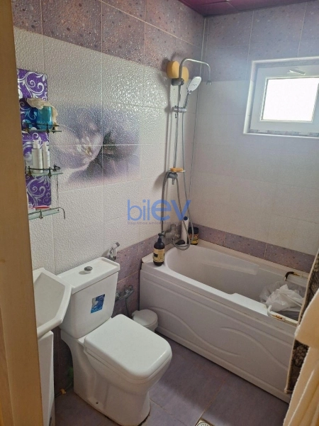 Satış 6 otaqlı Həyət evi  6m², Bakı