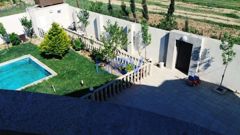 Satış 6 otaqlı Villa  220m², Bakı