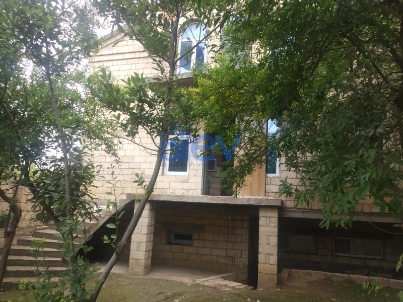 Satış 6 otaqlı Həyət evi  230m², Bakı