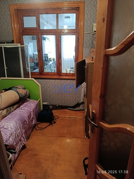 Satış 4 otaqlı Köhnə Tikili bina evi  37m², Gəncə