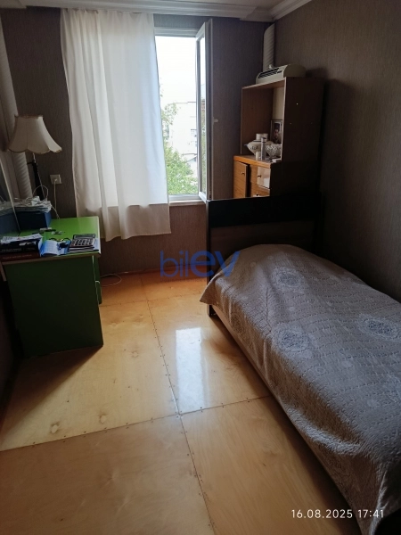 Satış 4 otaqlı Köhnə Tikili bina evi  37m², Gəncə