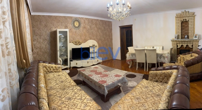 Satış 3 otaqlı Köhnə Tikili bina evi  71m², Bakı