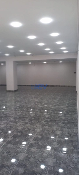 Satış 4 otaqlı Obyekt  330m², Bakı