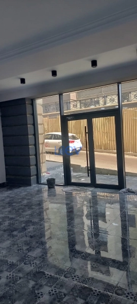 Satış 4 otaqlı Obyekt  330m², Bakı