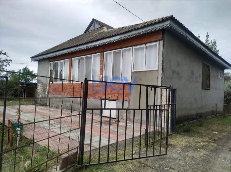 Satış 3 otaqlı Həyət evi  107m², Astara
