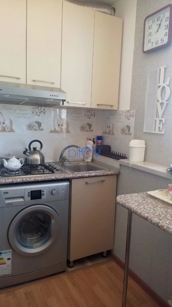 Satış 2 otaqlı Köhnə Tikili bina evi  m², Bakı