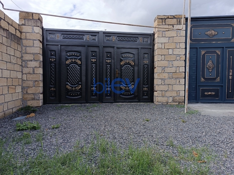 Satış 6 otaqlı Həyət evi  242m², Qəbələ