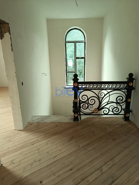 Satış 6 otaqlı Həyət evi  242m², Qəbələ
