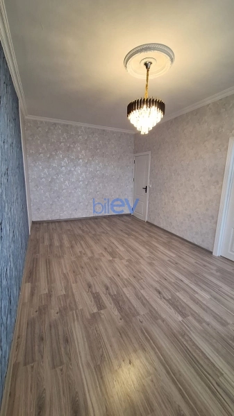 Satış 1 otaqlı Köhnə Tikili bina evi  35m², Bakı