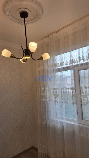 Satış 1 otaqlı Köhnə Tikili bina evi  35m², Bakı
