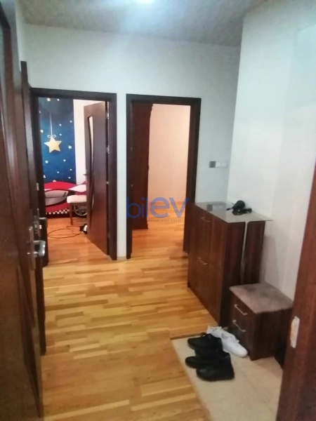 Satış 4 otaqlı Köhnə Tikili bina evi  100m², Bakı