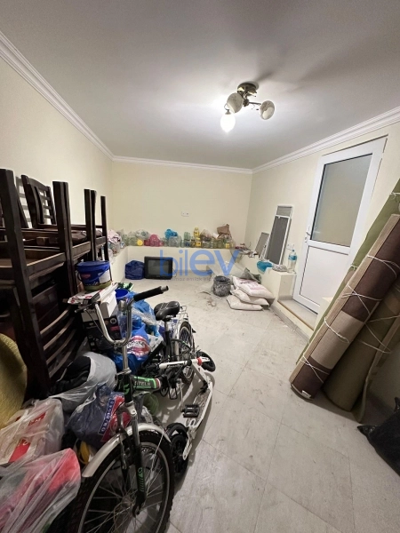 Satış 6 otaqlı Köhnə Tikili bina evi  155m², Bakı