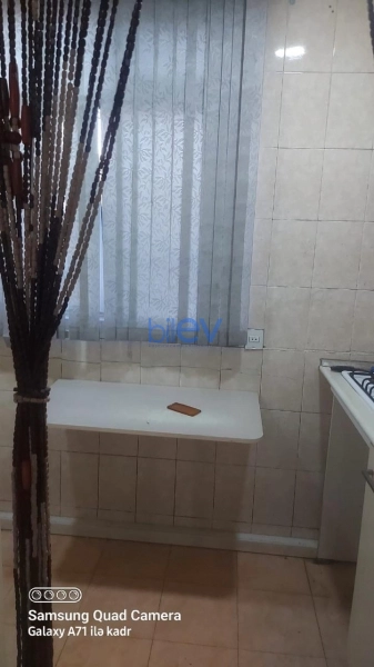Satış 2 otaqlı Köhnə Tikili bina evi  43m², Bakı