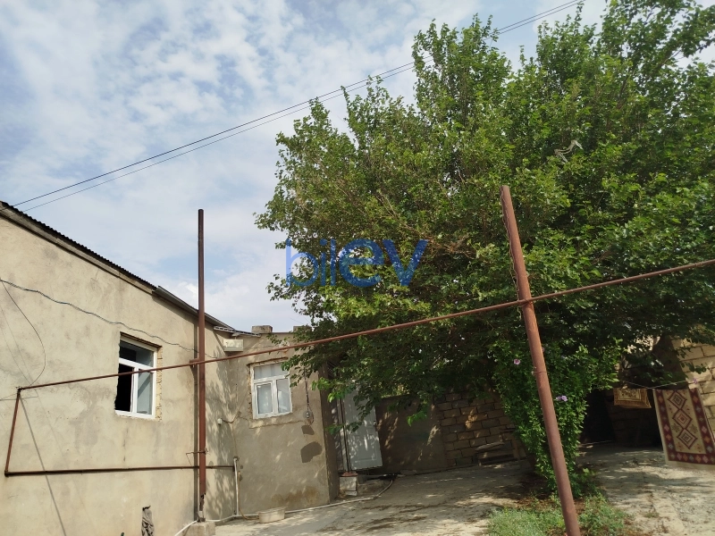 Satış 3 otaqlı Həyət evi  4m², Bakı
