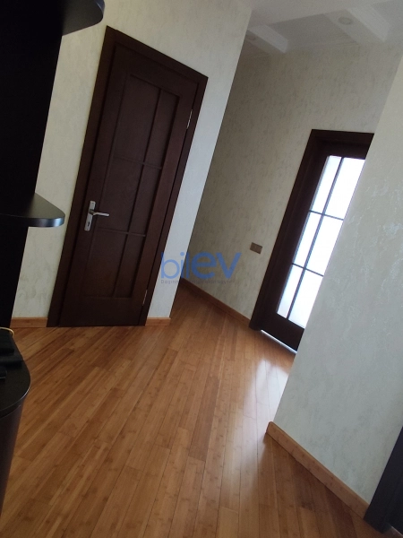 Aylıq Kirayə 2 otaqlı Yeni Tikili bina evi  100m², Bakı