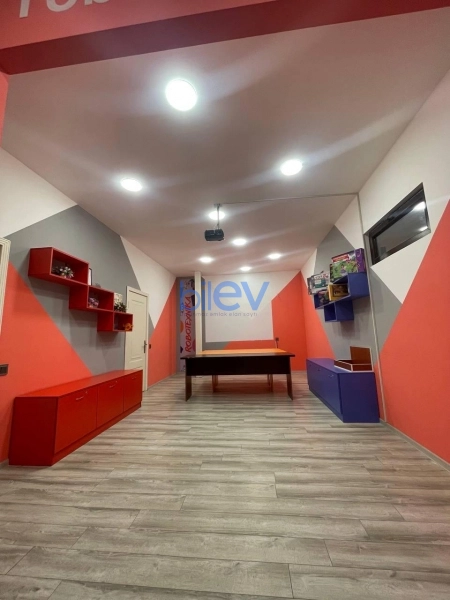 Aylıq Kirayə 10 otaqlı Ofis  30m², Bakı