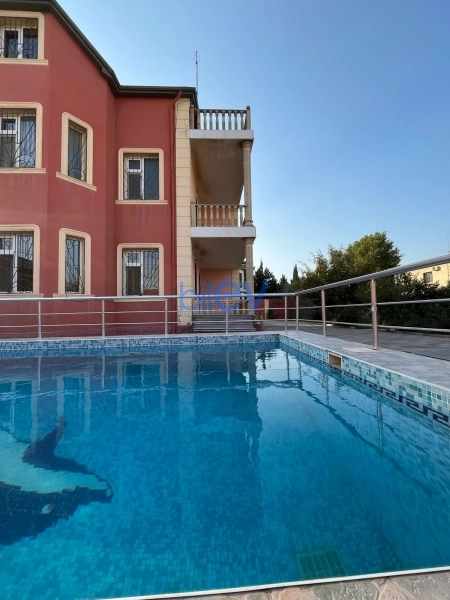 Satış 7 otaqlı Bağ evi  330m², Bakı