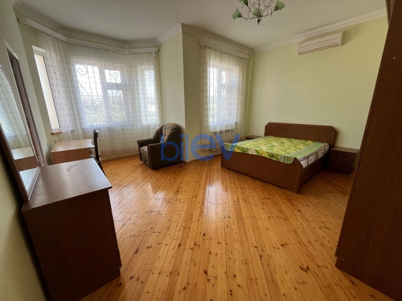 Satış 7 otaqlı Bağ evi  330m², Bakı