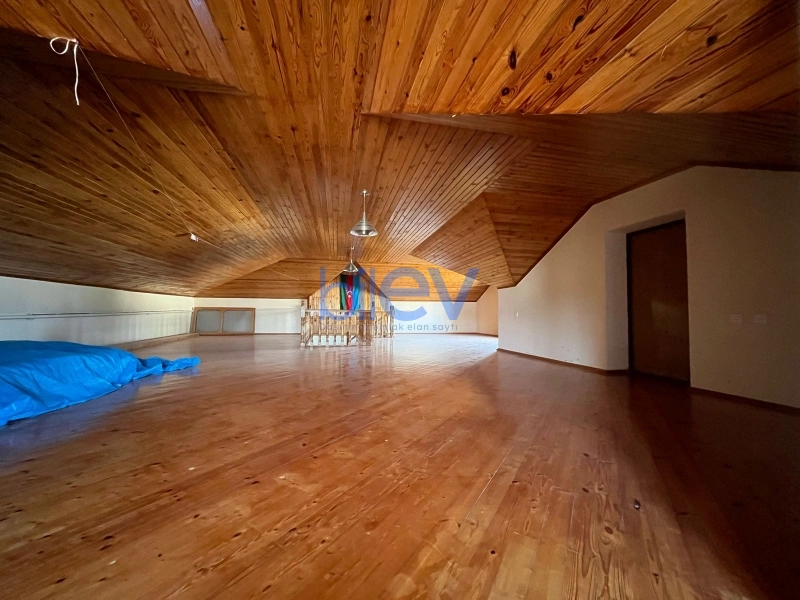 Satış 7 otaqlı Bağ evi  330m², Bakı