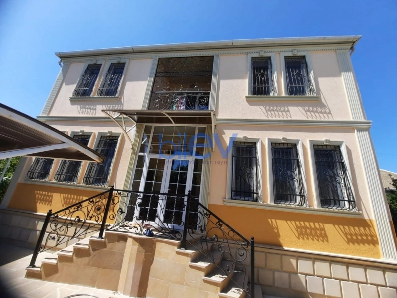 Satış 5 otaqlı Bağ evi  200m², Bakı