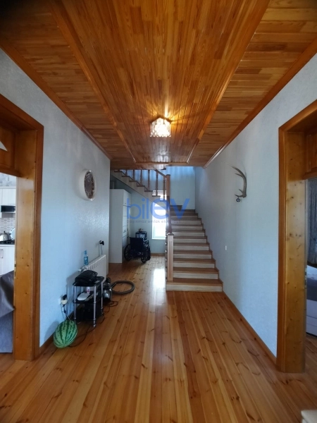 Satış 5 otaqlı Bağ evi  200m², Bakı