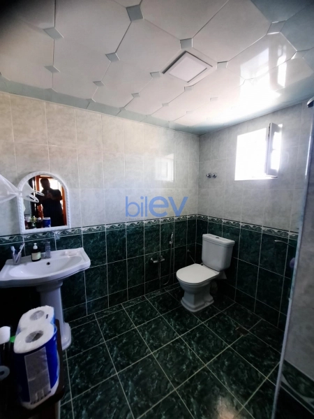 Satış 5 otaqlı Bağ evi  200m², Bakı