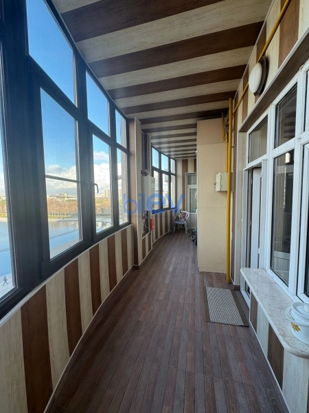 Satış 3 otaqlı Yeni Tikili bina evi  185m², Bakı