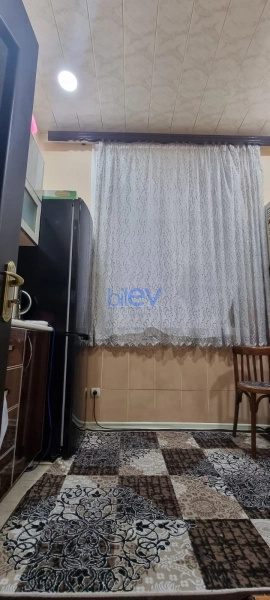Satış 3 otaqlı Köhnə Tikili bina evi  70m², Bakı