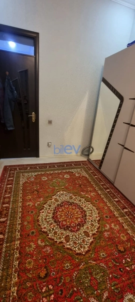 Satış 3 otaqlı Köhnə Tikili bina evi  70m², Bakı