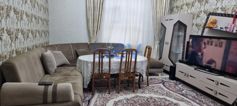 Satış 3 otaqlı Köhnə Tikili bina evi  70m², Bakı