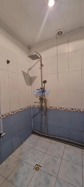 Satış 3 otaqlı Köhnə Tikili bina evi  70m², Bakı