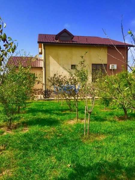 Satış 5 otaqlı Bağ evi  250m², Bakı