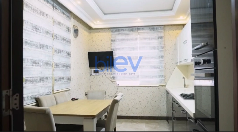 Satış 7 otaqlı Həyət evi  352m², Bakı