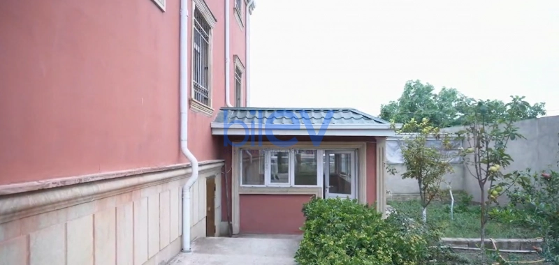 Satış 7 otaqlı Həyət evi  352m², Bakı