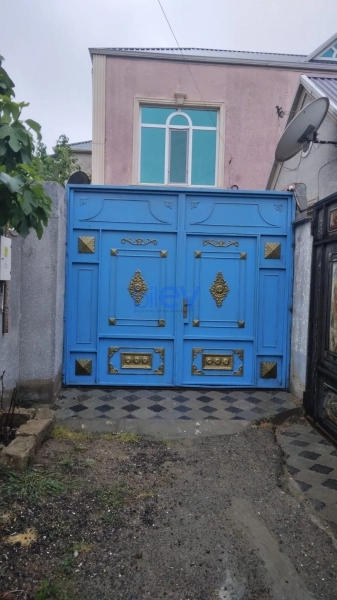 Satış 4 otaqlı Həyət evi  130m², Bakı